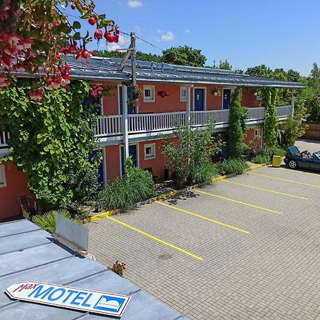 Hinterzhof Max Motel מראה חיצוני תמונה