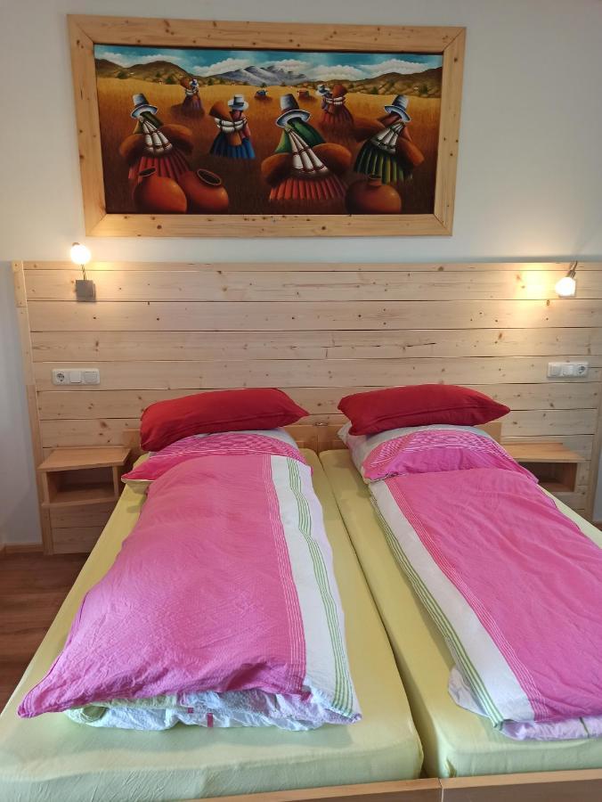 Hinterzhof Max Motel מראה חיצוני תמונה