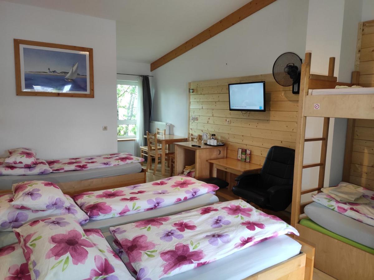 Hinterzhof Max Motel מראה חיצוני תמונה