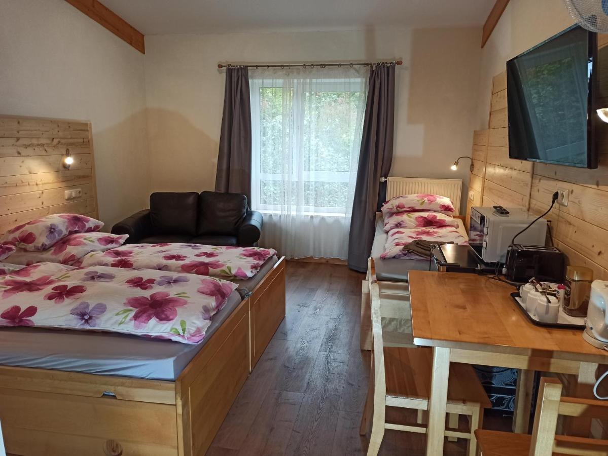 Hinterzhof Max Motel מראה חיצוני תמונה